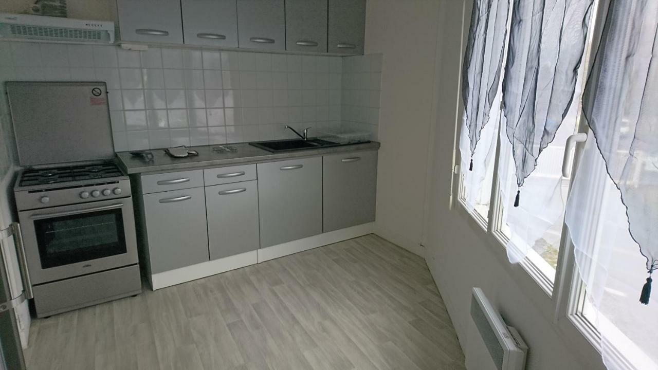 appartement de 79 m² à 500 mètres de la cure Jonzac Exterior foto
